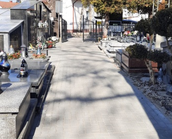 Zdjęcie do artykułu II etap renowacji alejek na cmentarzu na Helenie zakończony