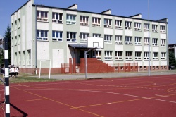 Boisko sportowe przy Szkole Podstawowej Nr 18