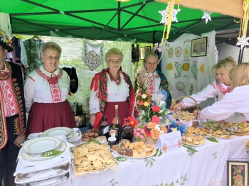 Konkurs Kulinarny "Bitwa regionów", stoisko Stowarzyszenia Gospodyń KONWALIA