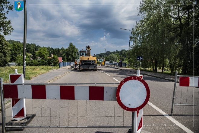 Prace na moscie na potoku Łubinka.