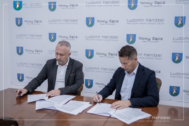 Prezydent Ludomir Handzel wraz z wykonawcami