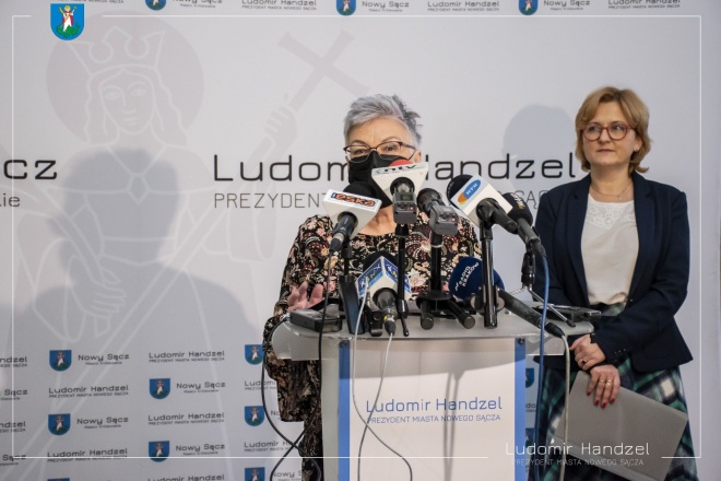 Pani Barbara Porzucek.