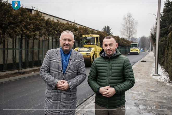 Prezydent Ludomir Handzel wraz z Dyrektorem MZD Adamem Konickim.