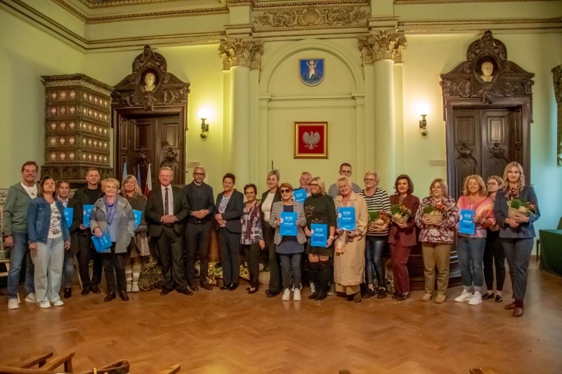 Zwieciezcy XXVII edycji konkursu Nowy Sącz Miastem Kwiatów i Zieleni