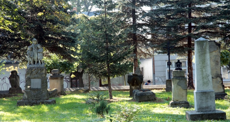 Stary cmentarz