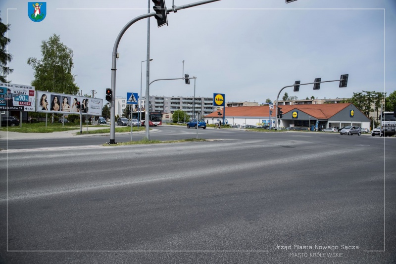 Skrzyżowanie ulicy Lwowskiej, Prażmowskiego i Nowochruślickiej. 