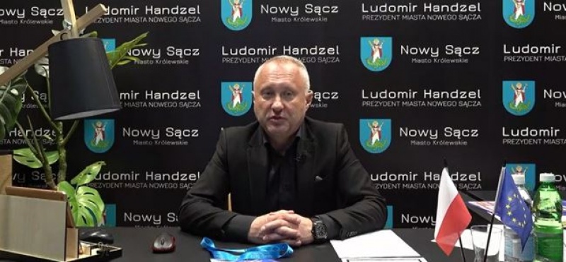 Modernizacja i budowa infrastruktury drogowo-mostowej: budowa mostu na ul. Kamiennej, budowa i modernizacja chodników oraz oświetlenia w Nowym Sączu" ze środków Programu Inwestycji Strategicznych Polski Ład w kwocie 37 000 000 zł 